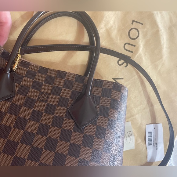 Authentic Louis Vuitton Damier Ebene Kensington - Picture 8 of 10